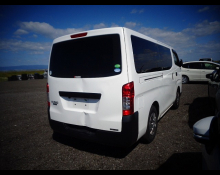 Nissan NV350 2017