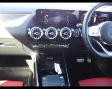 Mercedes-Benz GLA-class 2020