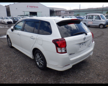 Toyota Corolla Fielder 2013