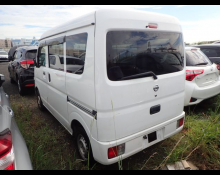 Nissan NV100 2020