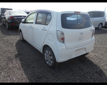 Daihatsu Mira e:S 2016