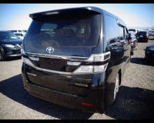Toyota Vellfire 2014