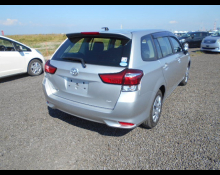 Toyota Corolla Fielder 2016