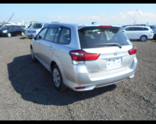 Toyota Corolla Fielder 2016