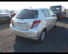 Toyota Vitz 2012