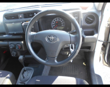 Toyota Probox Van 2017