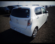 Daihatsu Mira e:S 2016