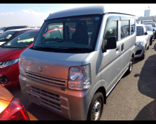 Nissan NV100 2020