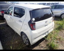 Daihatsu Mira e:S 2019