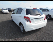 Toyota Vitz 2013
