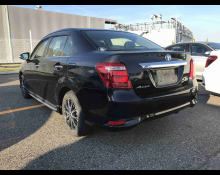 Toyota Corolla Axio 2015