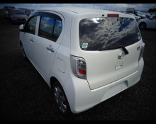 Daihatsu Mira e:S 2016