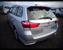 Toyota Corolla Fielder 2016