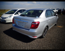 Toyota Corolla Axio 2016