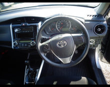 Toyota Corolla Fielder 2016