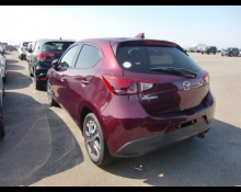 Mazda Demio 2016