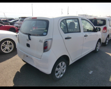 Daihatsu Mira e:S 2016