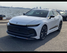 Toyota Crown Cross-Over 2022