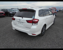 Toyota Corolla Fielder 2015