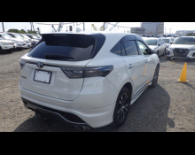 Toyota Harrier 2015