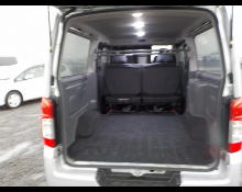 Nissan NV350 2017