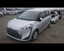 Toyota Sienta 2019