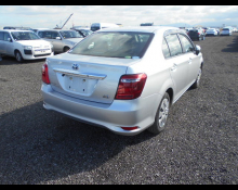Toyota Corolla Axio 2017