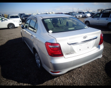 Toyota Corolla Axio 2017