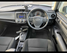 Toyota Corolla Axio 2017