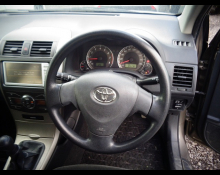 Toyota Corolla Fielder 2010