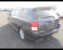 Toyota Corolla Fielder 2012