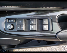 Toyota Harrier 2017
