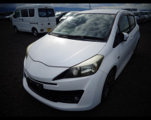 Toyota Vitz 2012