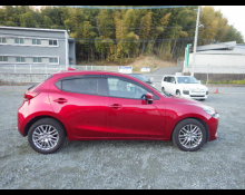 Mazda Mazda2 2021