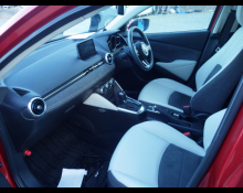 Mazda Mazda2 2021