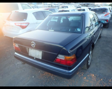 Mercedes-Benz E-Class 1993