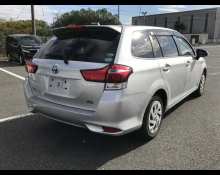 Toyota Corolla Fielder 2018