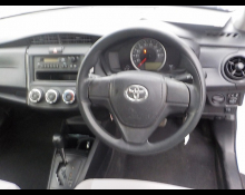 Toyota Corolla Axio 2017