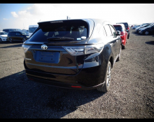 Toyota Harrier 2017