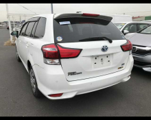 Toyota Corolla Fielder 2018