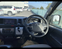 Toyota Hiace Commuter 2020