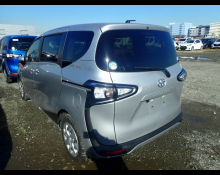 Toyota Sienta 2019