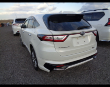 Toyota Harrier 2017