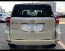 Toyota Vanguard 2013