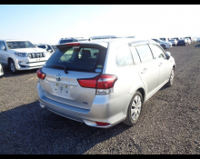 Toyota Corolla Fielder 2017