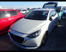 Mazda Mazda2 2021