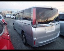 Toyota Noah 2019
