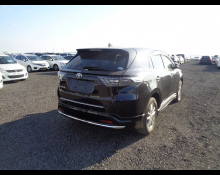 Toyota Harrier 2017