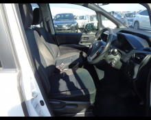 Toyota Voxy 2014
