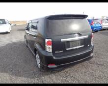 Toyota Corolla Rumion 2011